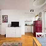 Parkland Cosy Apartment *